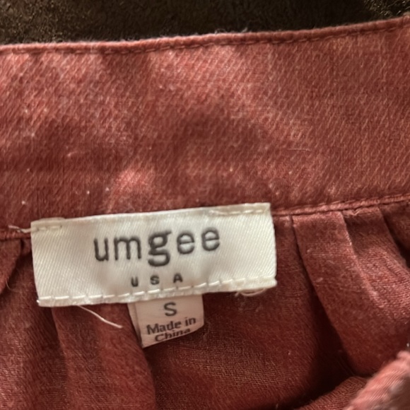 Umgee Off The Shoulder Terracotta Pink Floral Embroidered Bohemian Top. Size S - Picture 6 of 7